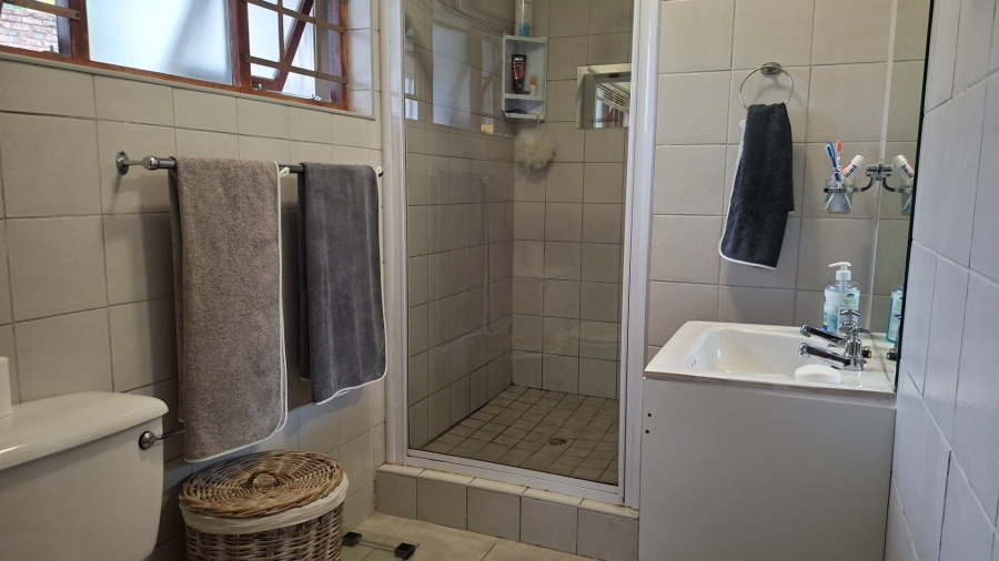 4 Bedroom Property for Sale in Beacon Bay North Eastern Cape